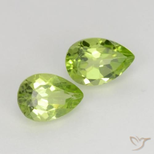Gemme di Peridoto Verde chiaro e vivace naturale da 0.91 ct, Forma a pera, VVS-VS