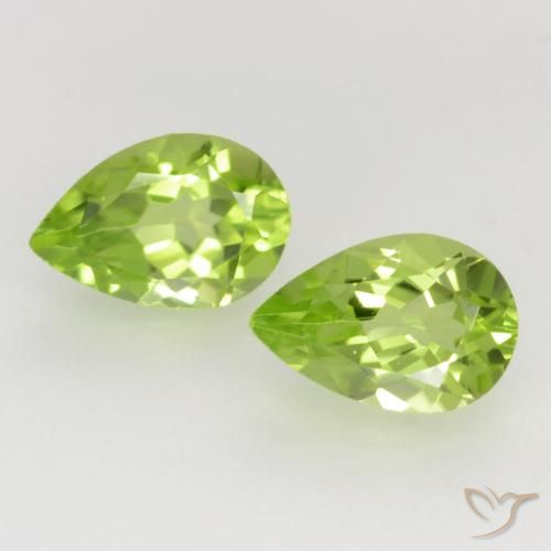 Gemme di Peridoto Verde chiaro e vivace naturale da 0.96 ct, Forma a pera, VVS-VS