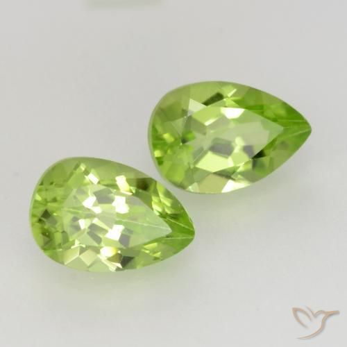 Gemme di Peridoto Verde chiaro e vivace naturale da 1.12 ct, Forma a pera, VVS-VS