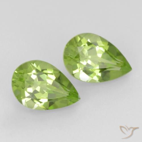 Gemme di Peridoto Verde chiaro e vivace naturale da 0.89 ct, Forma a pera, VVS-VS