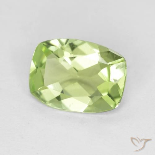 Peridoto Verde giallastro naturale da 1.03 ct, Cuscino, VS