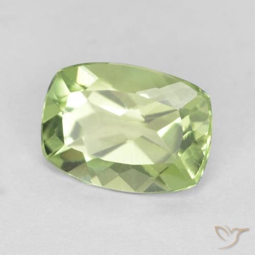 Peridoto Verde chiaro e vivace naturale da 1.21 ct, Cuscino, VVS-VS