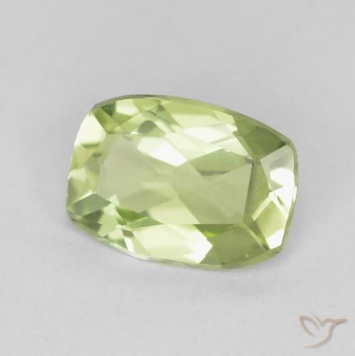 Peridoto Verde chiaro naturale da 0.99 ct, Cuscino, VVS-VS