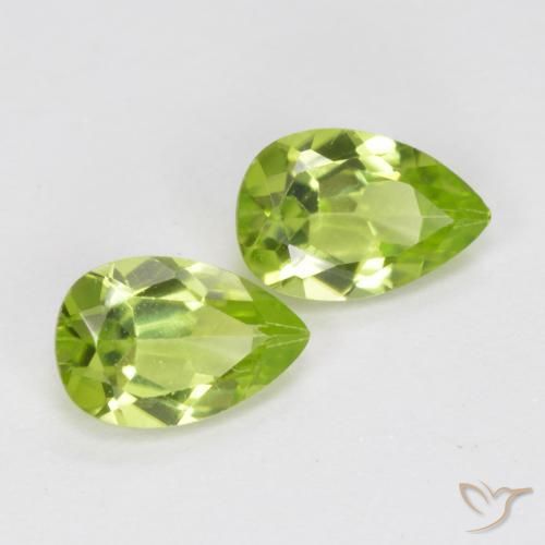 Gemme di Peridoto Verde medio naturale da 0.91 ct, Forma a pera, VVS-VS