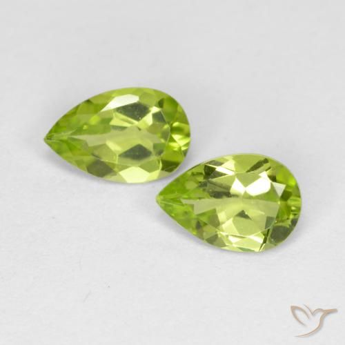 0.82ctw Naturale Verde medio Peridoto, Forma a pera, VS