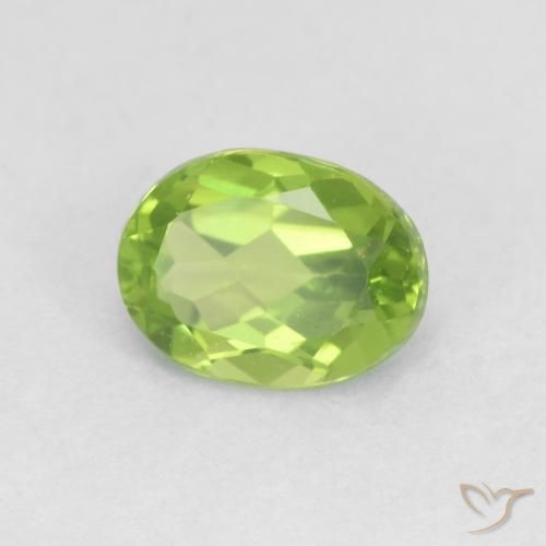 Peridoto Verde acceso naturale da 1.84 ct, Ovale, VS