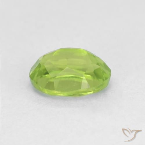 Peridoto Verde acceso naturale da 1.84 ct, Ovale, VS