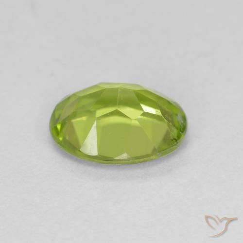 Peridoto Verde acceso naturale da 1.81 ct, Ovale, VS