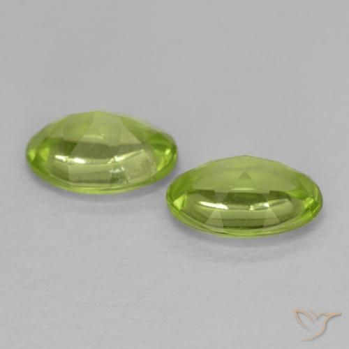 Gemme di Peridoto Verde acceso naturale da 1.52 ct, Ovale, Trasparente