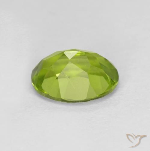 Peridoto Verde medio naturale da 1.53 ct, Ovale, VS