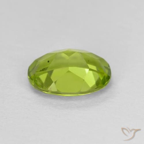 Peridoto Verde acceso naturale da 1.32 ct, Ovale, VS