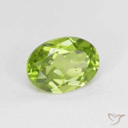 Peridoto Verde medio naturale da 1.45 ct, Ovale, VS