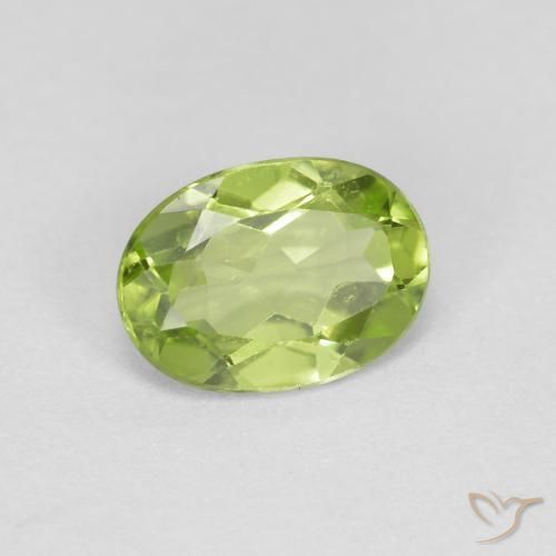 Peridoto Verde acceso naturale da 0.82 ct, Ovale, VS