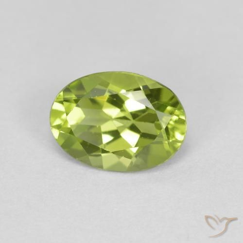 Peridoto Verde acceso naturale da 0.86 ct, Ovale, VS