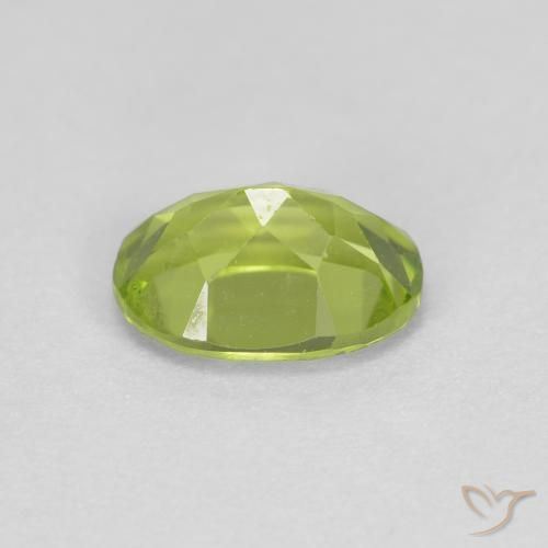 Peridoto Verde acceso naturale da 0.98 ct, Ovale, VS