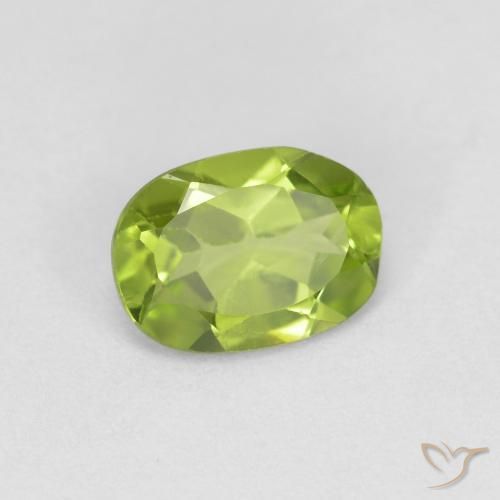 Peridoto Verde medio naturale da 0.80 ct, Ovale, VS