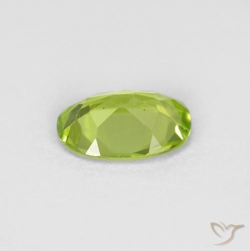Peridoto Verde acceso naturale da 0.76 ct, Ovale, VS