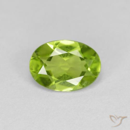 0.91ct Naturale Verde acceso Peridoto, Ovale, VS