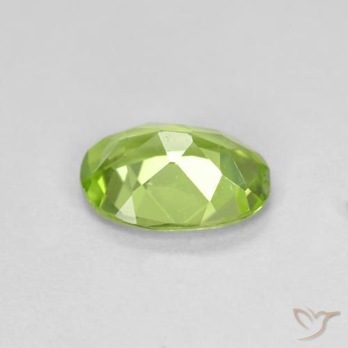 Peridoto Verde acceso naturale da 0.80 ct, Ovale, VS