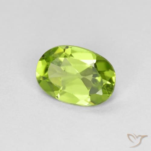 Peridoto Verde medio naturale da 0.70 ct, Ovale, VS