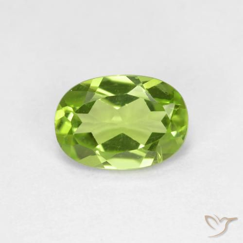 0.85ct Naturale Verde medio Peridoto, Ovale, VS