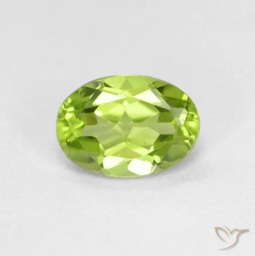 0.93ct Naturale Verde acceso Peridoto, Ovale, VS