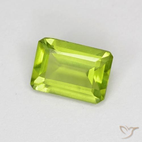Peridoto Verde giallastro vivace naturale da 0.95 ct, Ottagonale / Taglio smeraldo, VS