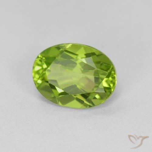 Peridoto Verde giallastro naturale da 1.41 ct, Ovale, VS