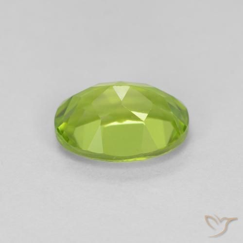 Peridoto Verde giallastro naturale da 1.41 ct, Ovale, VS