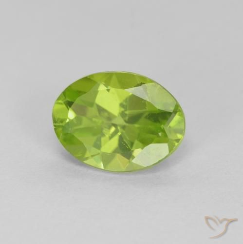 Peridoto Verde acceso naturale da 1.16 ct, Ovale, VS