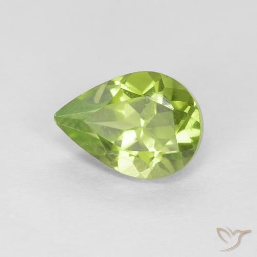 Peridoto Verde chiaro e vivace naturale da 0.77 ct, Forma a pera, VS