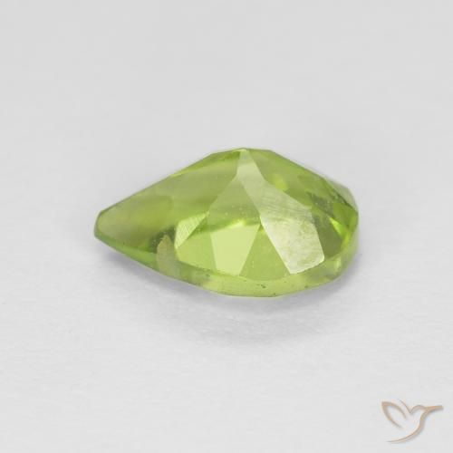 Peridoto Verde chiaro e vivace naturale da 0.77 ct, Forma a pera, VS