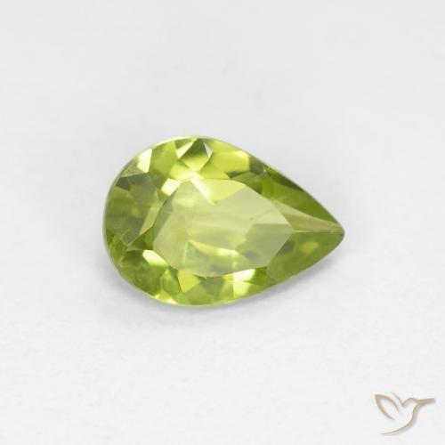 Peridoto Verde acceso naturale da 0.66 ct, Forma a pera, VS