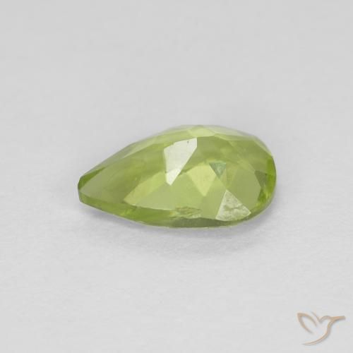 Peridoto Verde giallastro naturale da 0.65 ct, Forma a pera, VVS