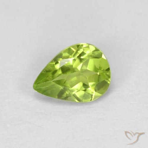 0.68ct Naturale Verde medio Peridoto, Forma a pera, VS