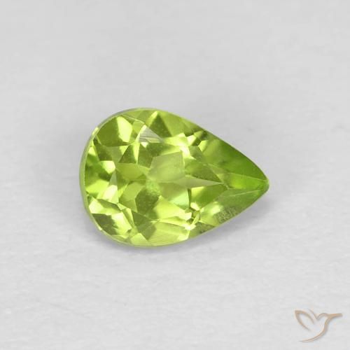 Peridoto Verde medio naturale da 0.68 ct, Forma a pera, VS