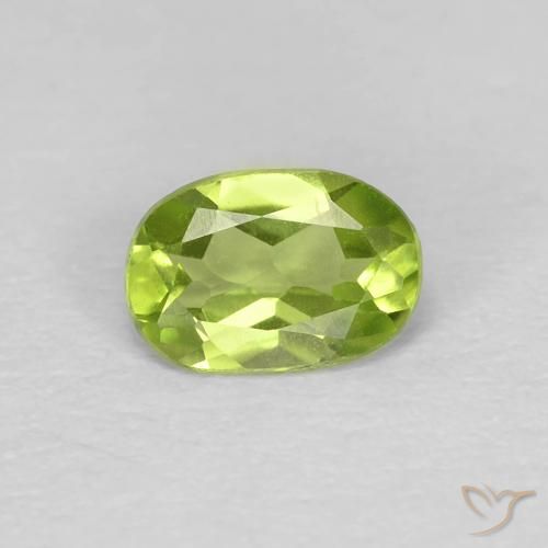 0.59ct Naturale Verde acceso Peridoto, Ovale, VS