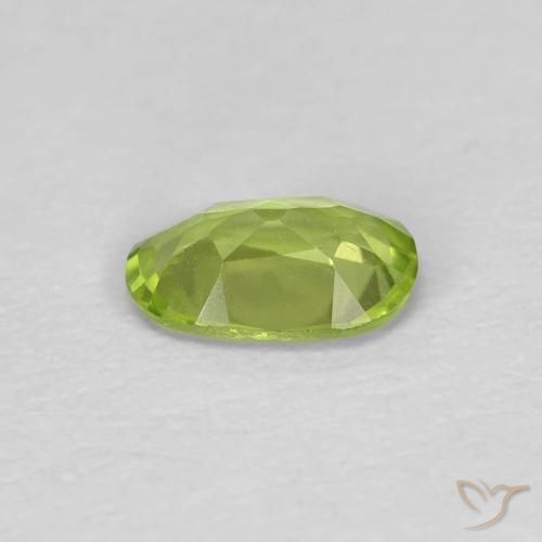 Peridoto Verde acceso naturale da 0.59 ct, Ovale, VS