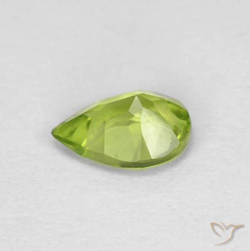 Peridoto Verde acceso naturale da 0.73 ct, Forma a pera, VS