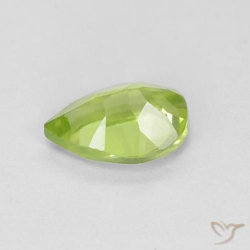Peridoto Verde medio naturale da 0.73 ct, Forma a pera, VVS-VS