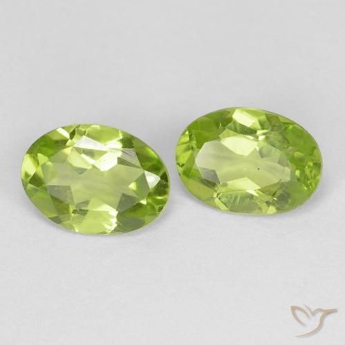 Gemme di Peridoto Verde giallastro vivace naturale da 1.49 ct, Ovale, VS