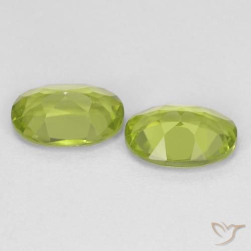 Gemme di Peridoto Verde medio naturale da 1.72 ct, Ovale, VS