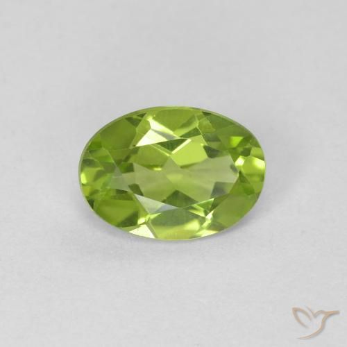 0.79ct Naturale Verde medio Peridoto, Ovale, VVS