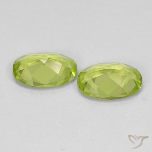 Gemme di Peridoto Verde giallastro vivace naturale da 1.47 ct, Ovale, VVS-VS