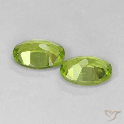 Gemme di Peridoto Verde acceso naturale da 1.82 ct, Ovale, VVS-VS