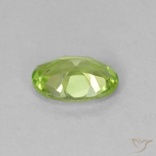 Peridoto Verde acceso naturale da 0.80 ct, Ovale, VVS-VS