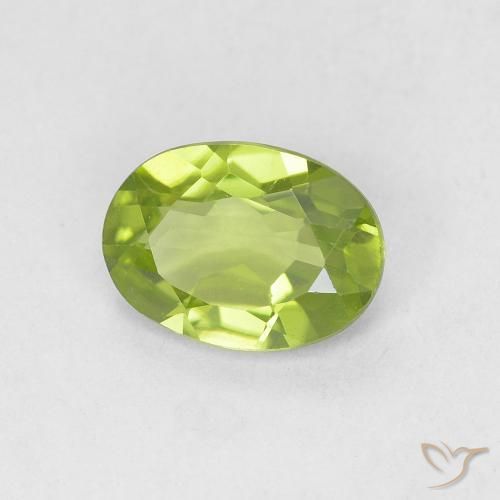 Peridoto Verde acceso naturale da 0.85 ct, Ovale, VVS-VS