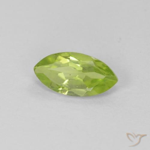 Peridoto Verde medio naturale da 0.68 ct, Taglio marquise, VS