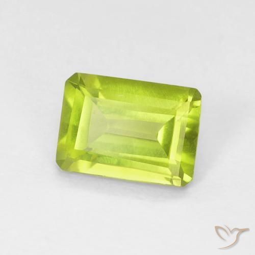 Peridoto Verde brillante naturale da 0.93 ct, Ottagonale / Taglio smeraldo, VVS