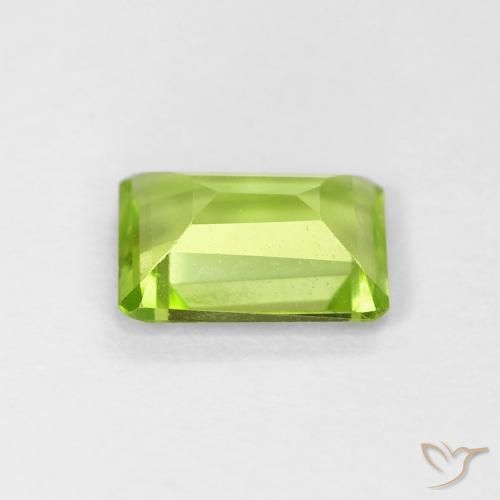 Peridoto Verde brillante naturale da 0.88 ct, Ottagonale / Taglio smeraldo, VVS-VS